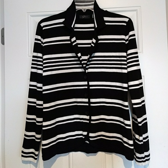 Sweater - Picture 3 of 5